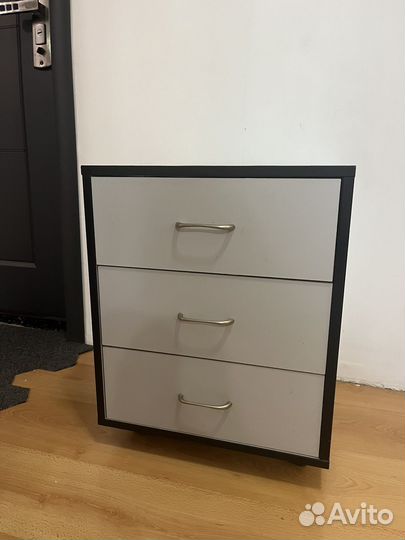 Тумбочка офисная