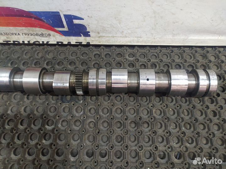 Распредвал форсуночный Volvo VNL