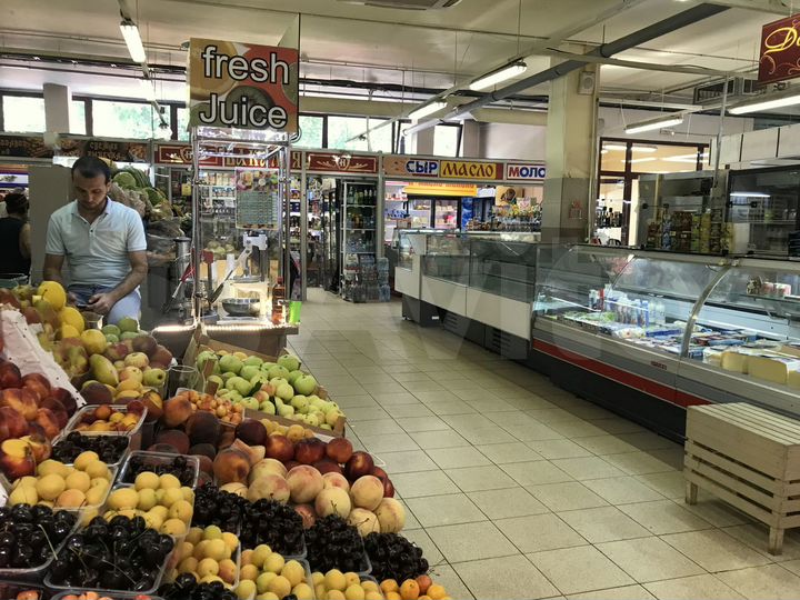 Витрина в аренду, 4 м²