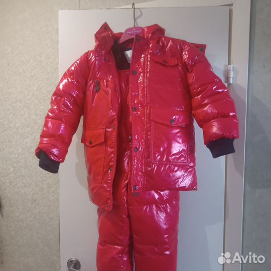 Зимний костюм для девочки moncler 104