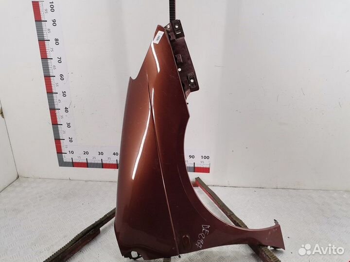 Крыло переднее правое для Renault Scenic 1