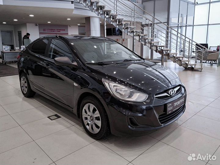 Hyundai Solaris 1.4 AT, 2011, 214 302 км
