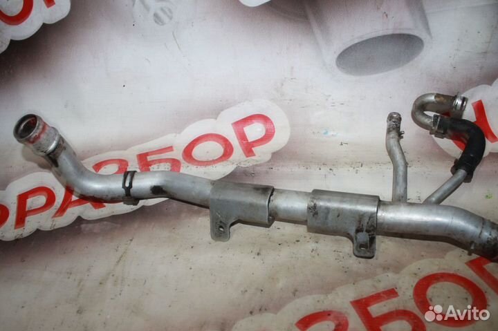 Патрубок системы охлаждения Audi A8 D3