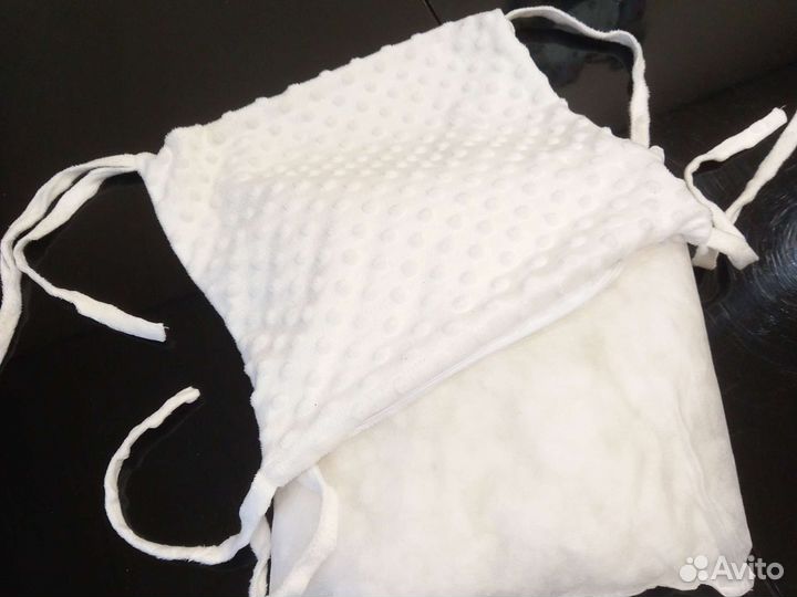 Бортики в кроватку (12 подушек)