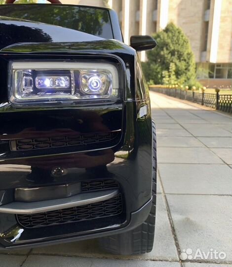 Детский электромобиль rolls-royce