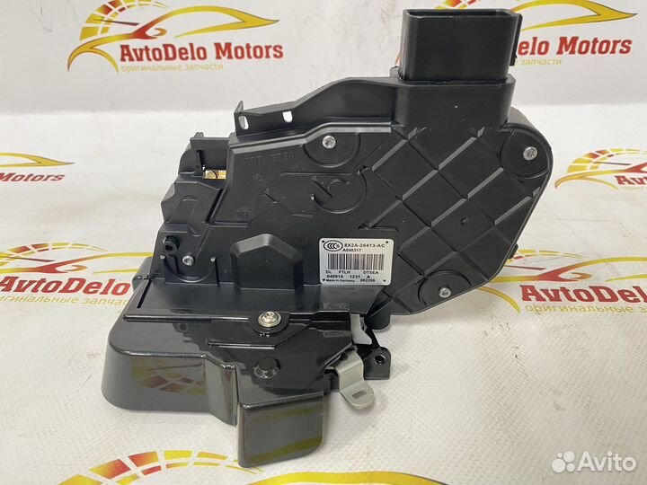 Замок двери Land Rover Evoque LR091360