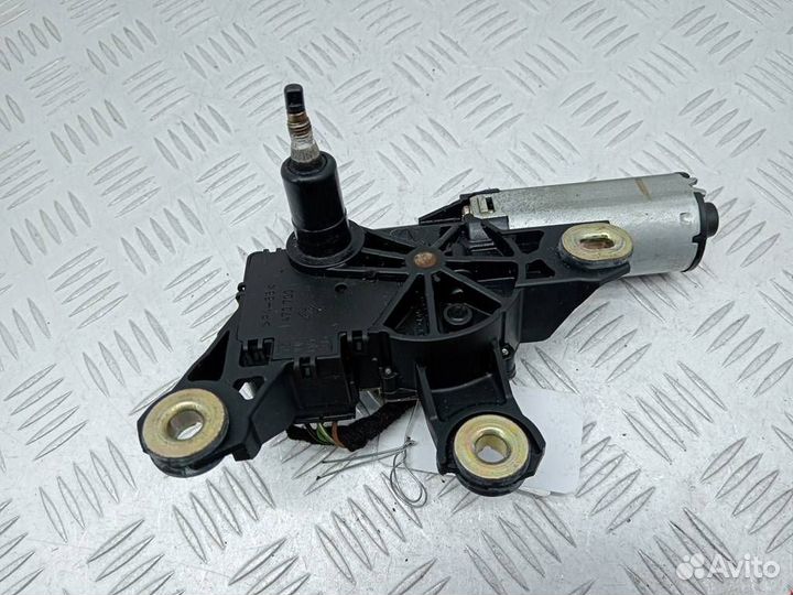 Моторчик заднего стеклоочистителя (дворника) Audi