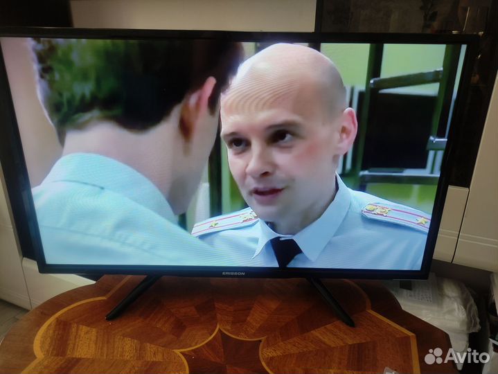 Телевизор SMART tv 32