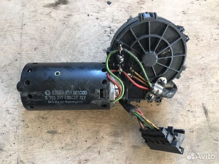 Моторчик стеклоочистителя Mercedes Benz S430L W220