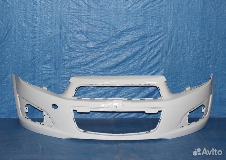 Бампер передний chevrolet aveo T300 GAZ белый