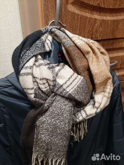 Шарфы и палантины
