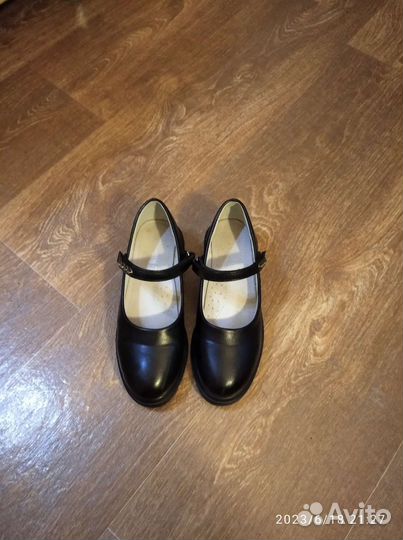 Туфли детские для девочки