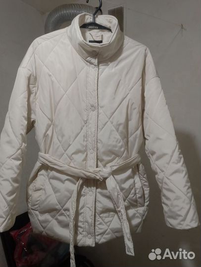 Куртка женская в хорошем состоянии,размер L