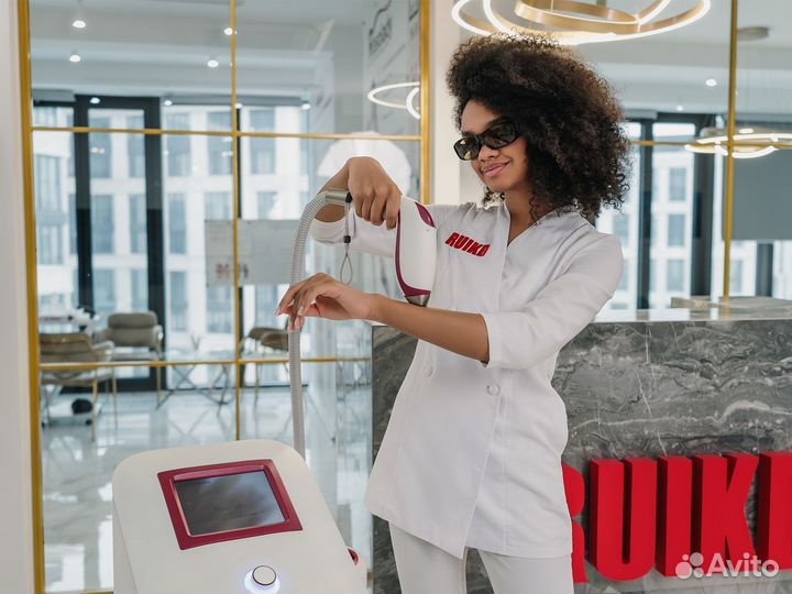 Диодный аппарат для эпиляции Ruikd Lamis XL