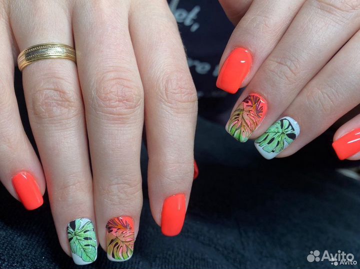 Маникюр с покрытием гель-лаком