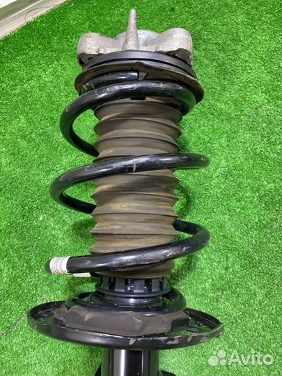 Амортизатор подвески передний правый Bmw 3 G21