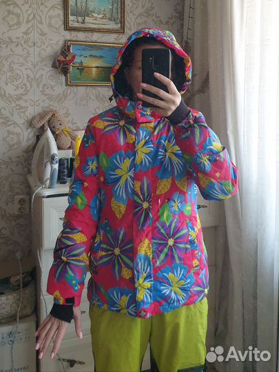 Куртка горнолыжная