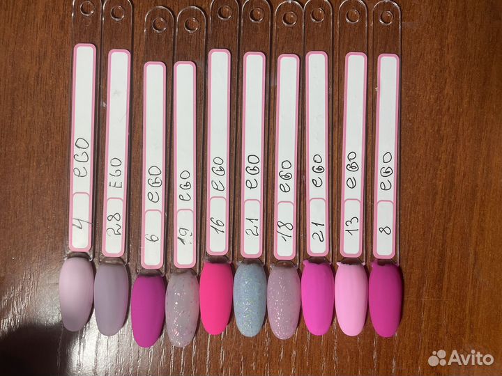 Гель лак для ногтей