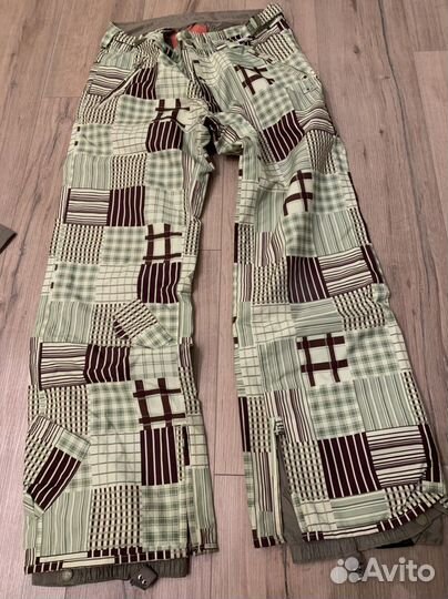 Костюм для сноуборда