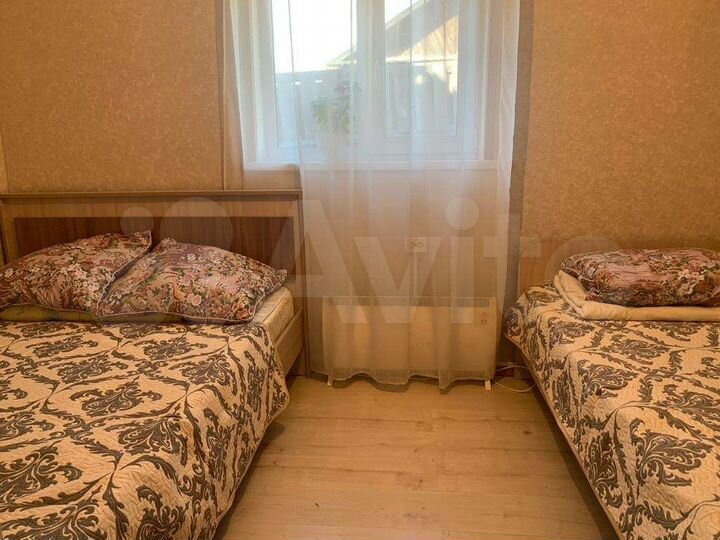 Дом 65 м² на участке 4 сот.