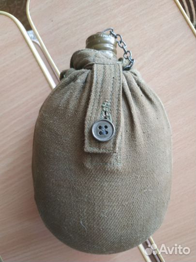 Фляжка армейская в чехле