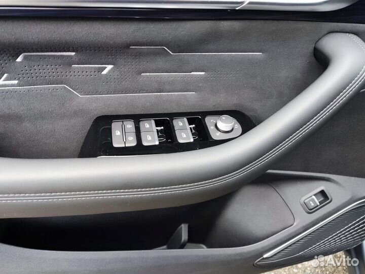 Geely Monjaro 2.0 AT, 2024