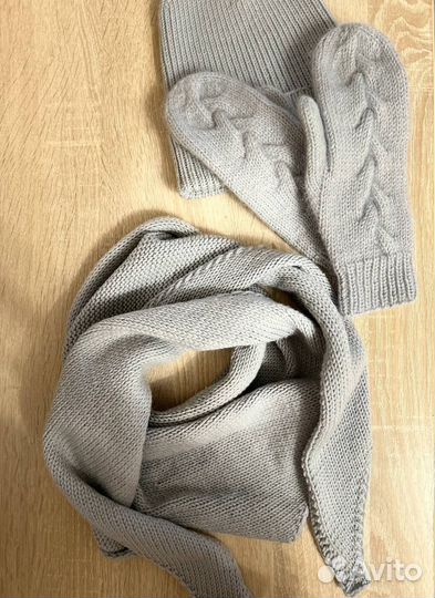 Шапка женская вязаная ручная работа