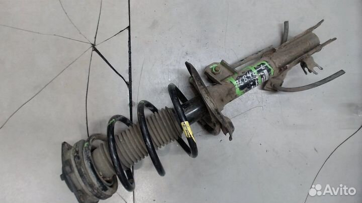 Амортизатор подвески Nissan Qashqai, 2006