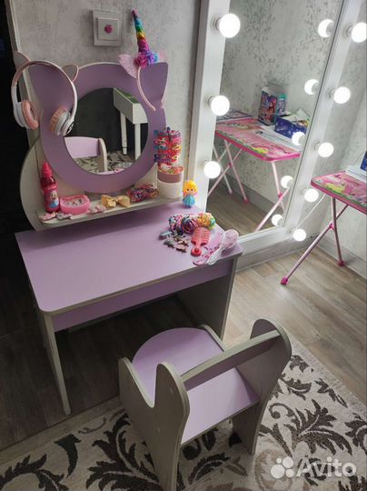 Детский туалетный столик для девочки