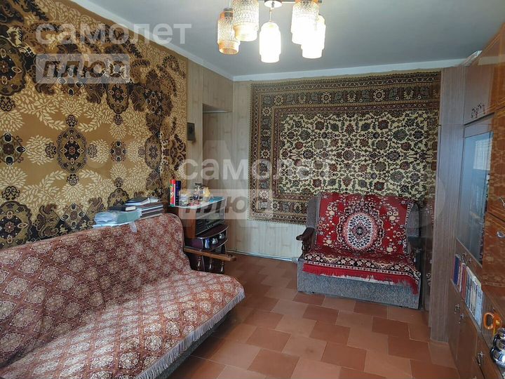 2-к. квартира, 49 м², 4/9 эт.