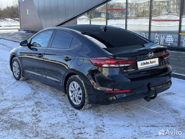 Hyundai Elantra 1.6 МТ, 2018, 179 999 км