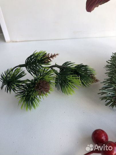 Искусственные украшения для дома