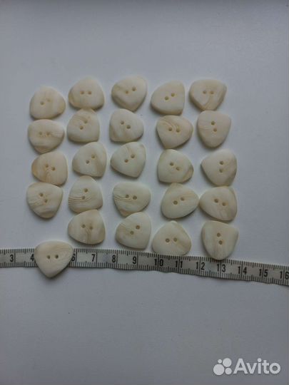 Пуговицы в ассортименте