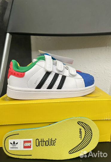 Детский кроссовки adidas superstar lego 25,26