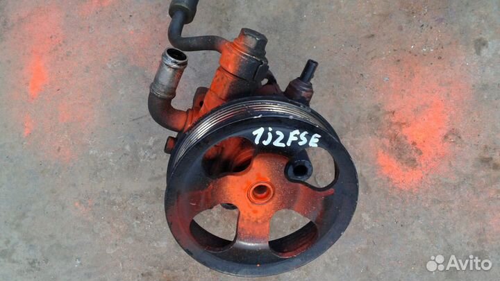 В разбор двигатель 1JZ-FSE