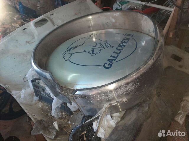 Кожух запасного колеса