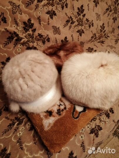 Шапки меховые женские норка, песец