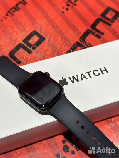 Apple Watch SE