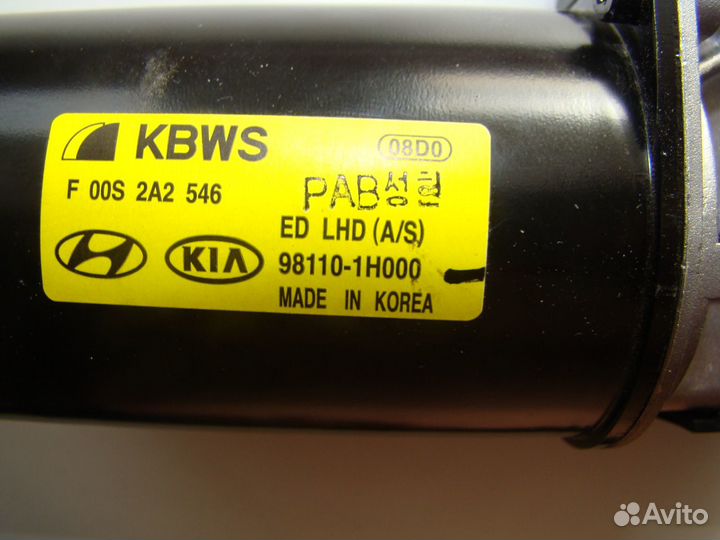 Мотор стеклоочистителя передний