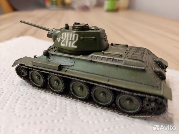 Сборная модель танка Т-34/76