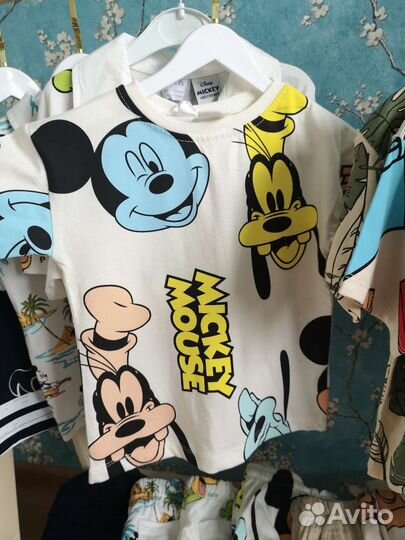 Новинки коллекция в сад Костюм на мальчика Zara