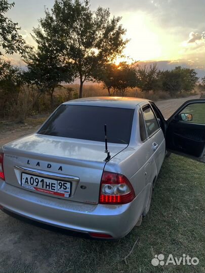 Сиденья на priora