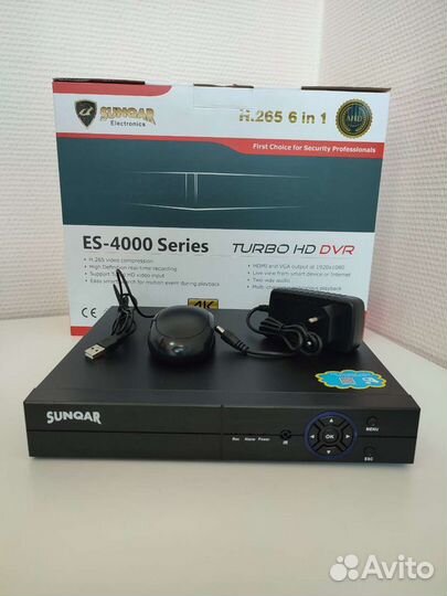 Регистратор видеонаблюдения 4-х канальный Sunqar