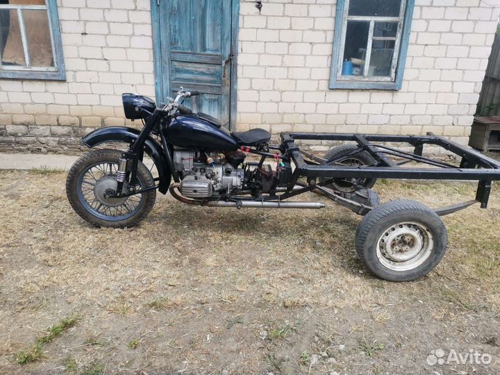Трицикл Днепр 300