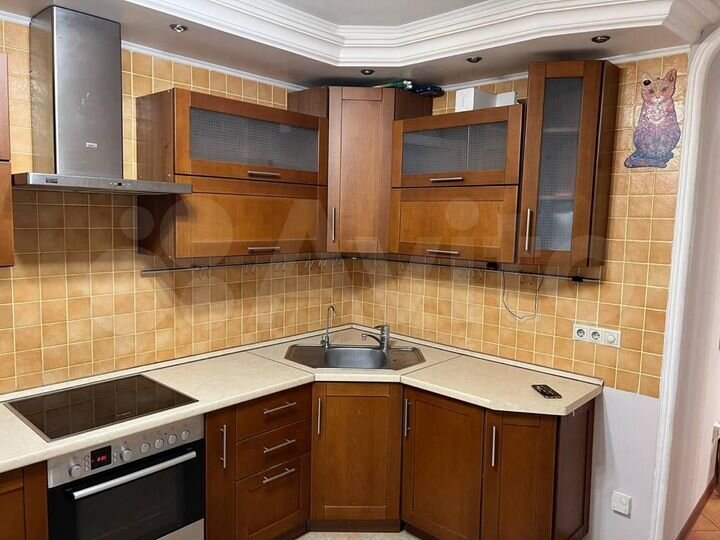 1-к. квартира, 60 м², 5/17 эт.