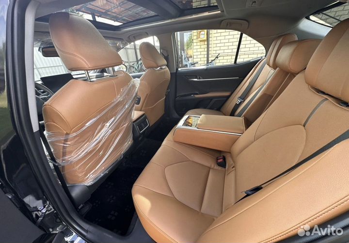 Toyota Camry 2.5 AT, 2023, 1 км