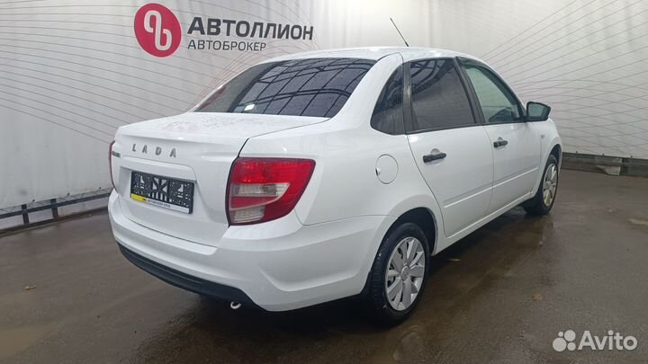 LADA Granta 1.6 МТ, 2019, 67 900 км