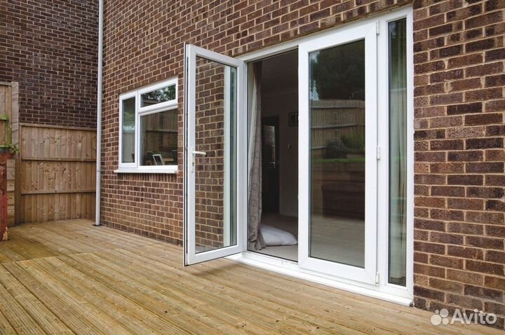 Пластииковые двери с гарантией