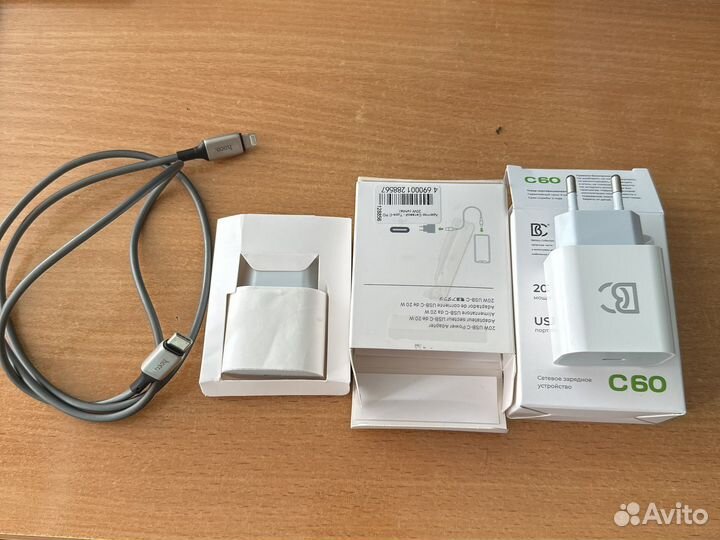 Зарядка на iPhone блок