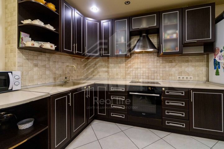 2-к. квартира, 58,5 м², 2/16 эт.